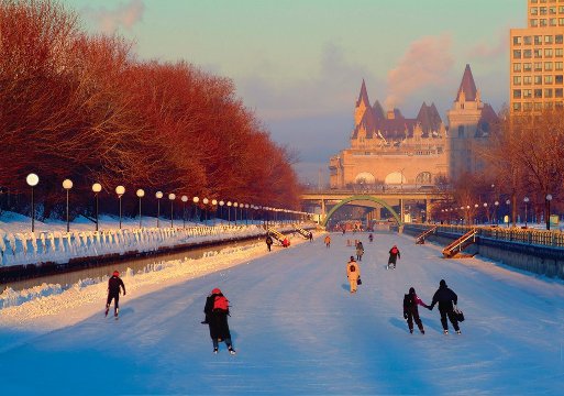 リドー運河のスケートリンク（オタワ）　写真＝Ottawa Tourist Board